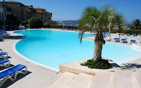 Les rivages de Coudouliere - bord de mer